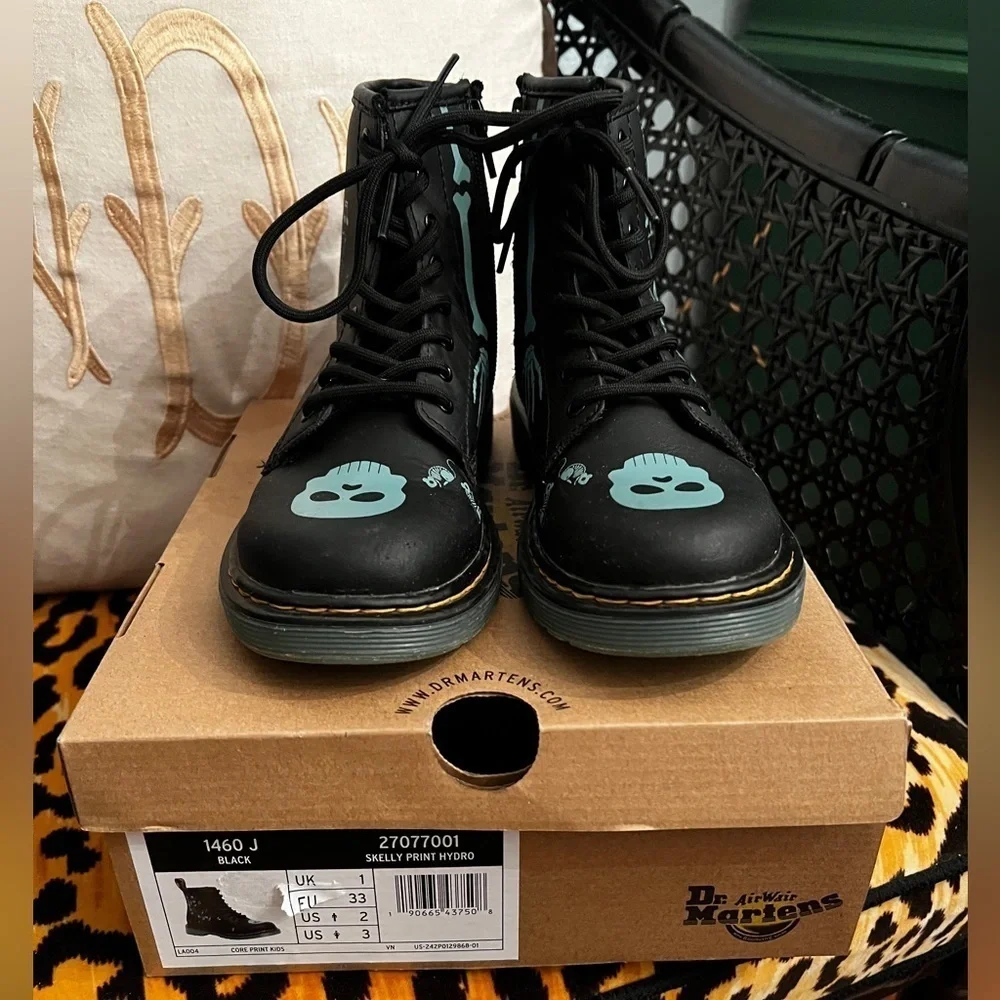 DR. MARTEN Kids Glow in the Dark Skeleton Combat Style Boots Skelly Print Hydro